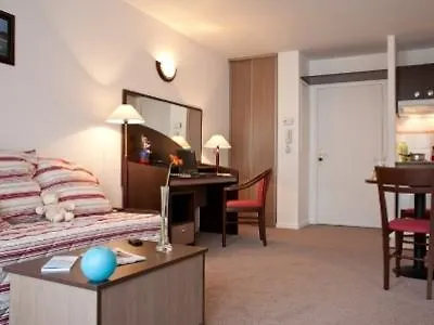 Comfort Le-port-marly Paris Ouest 호텔 르포트말리