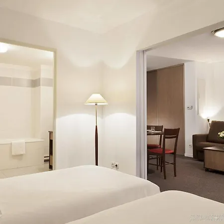 Comfort Le-port-marly Paris Ouest 호텔 3*