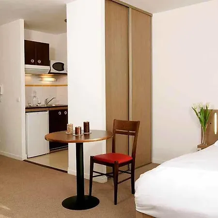 호텔 Comfort Le-port-marly Paris Ouest 르포트말리