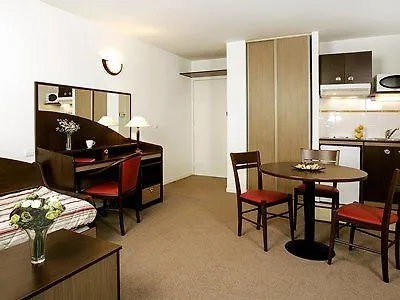 Comfort Le-port-marly Paris Ouest Hotel 3*