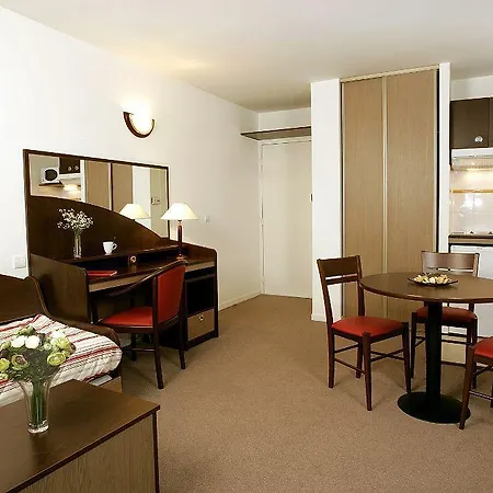 Comfort Le-port-marly Paris Ouest Hotel Le Port-Marly