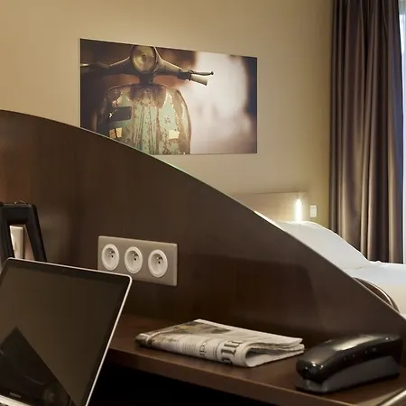 Comfort Le-port-marly Paris Ouest 3*